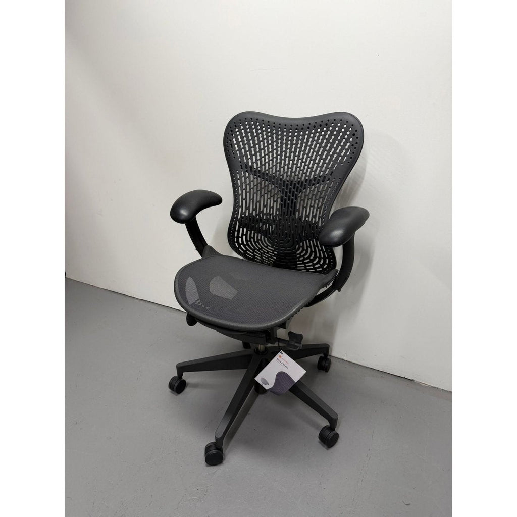 Herman Miller Mirra 2 - Graphite Task Chair with Triflex Back - thegoodchairs
