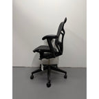 Herman Miller Mirra 2 - Graphite Task Chair with Triflex Back - thegoodchairs