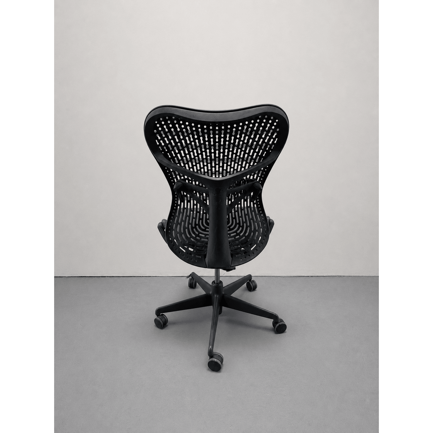 Herman Miller Mirra 2 - Triflex Office Chair - No Arms - thegoodchairs