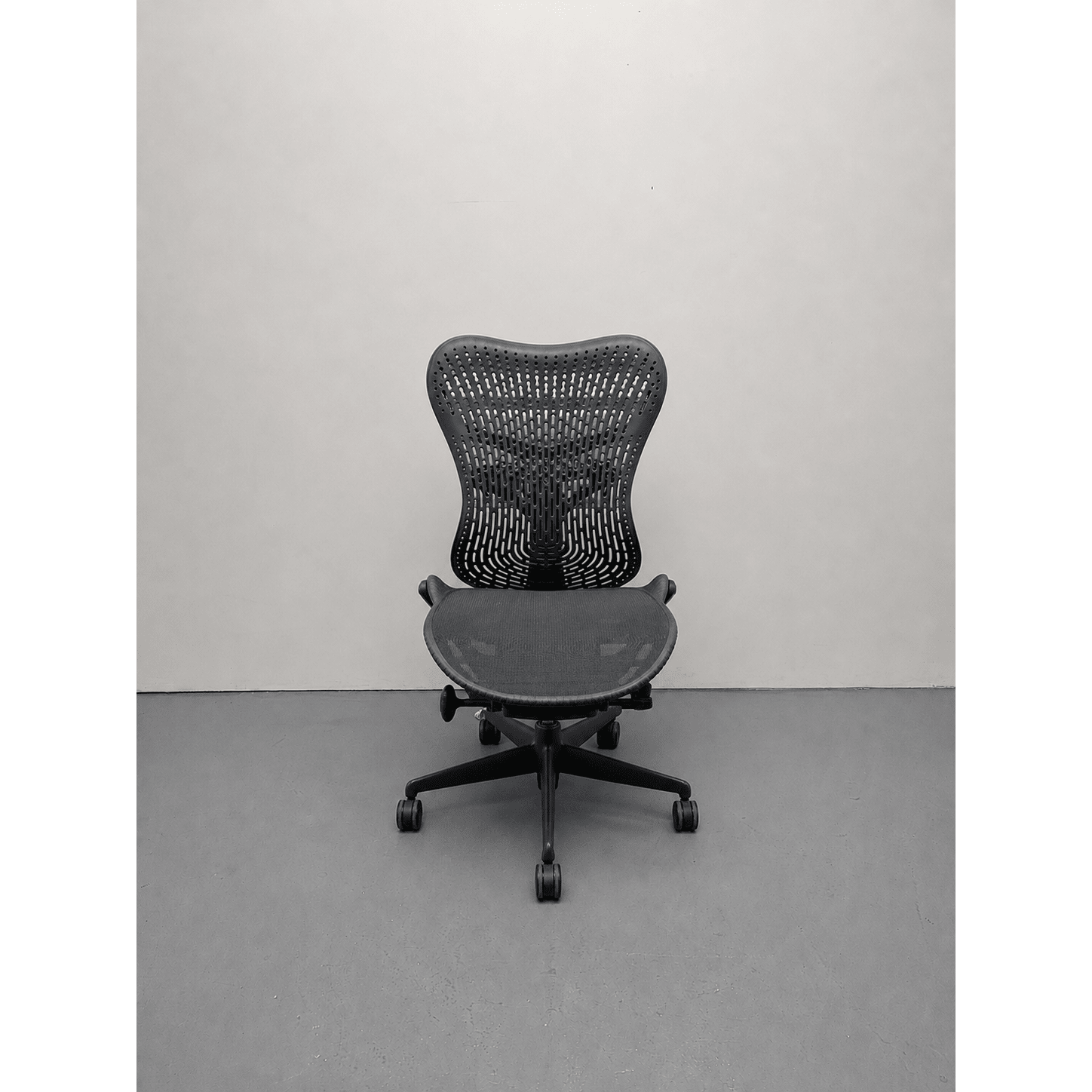 Herman Miller Mirra 2 - Triflex Office Chair - No Arms - thegoodchairs