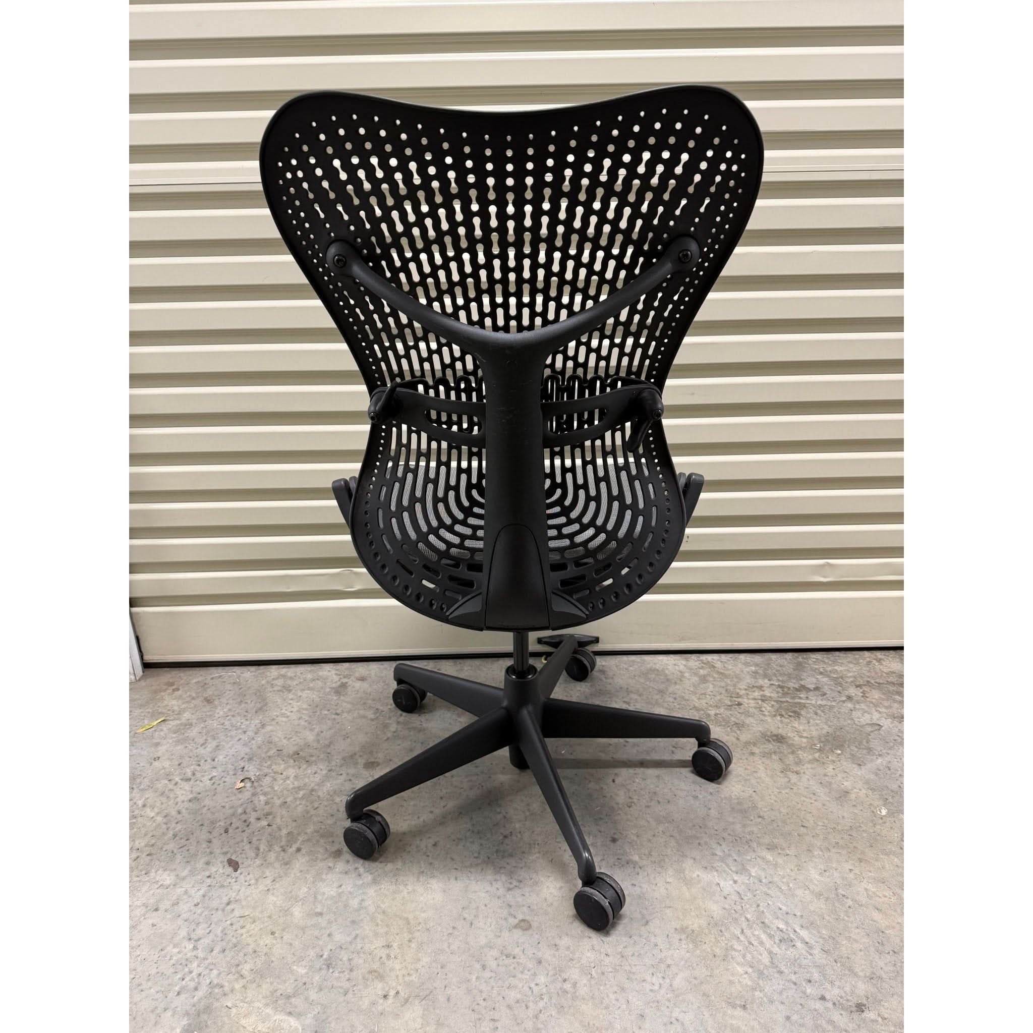 Herman Miller Mirra - Office Chair No Arms - Graphite - Back Tilt Lock - thegoodchairs