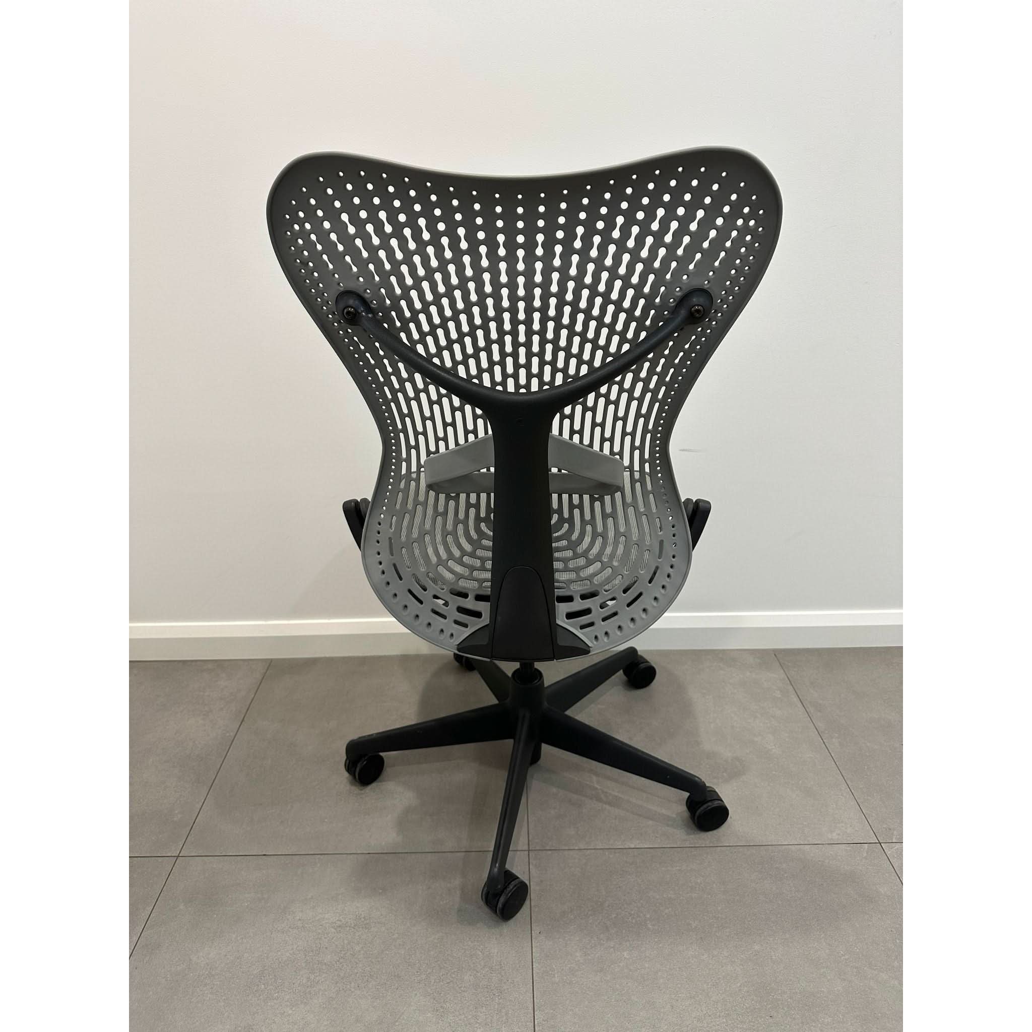 Herman Miller Mirra - Office Chair - No Arms - Grey - Back Tilt Lock - thegoodchairs