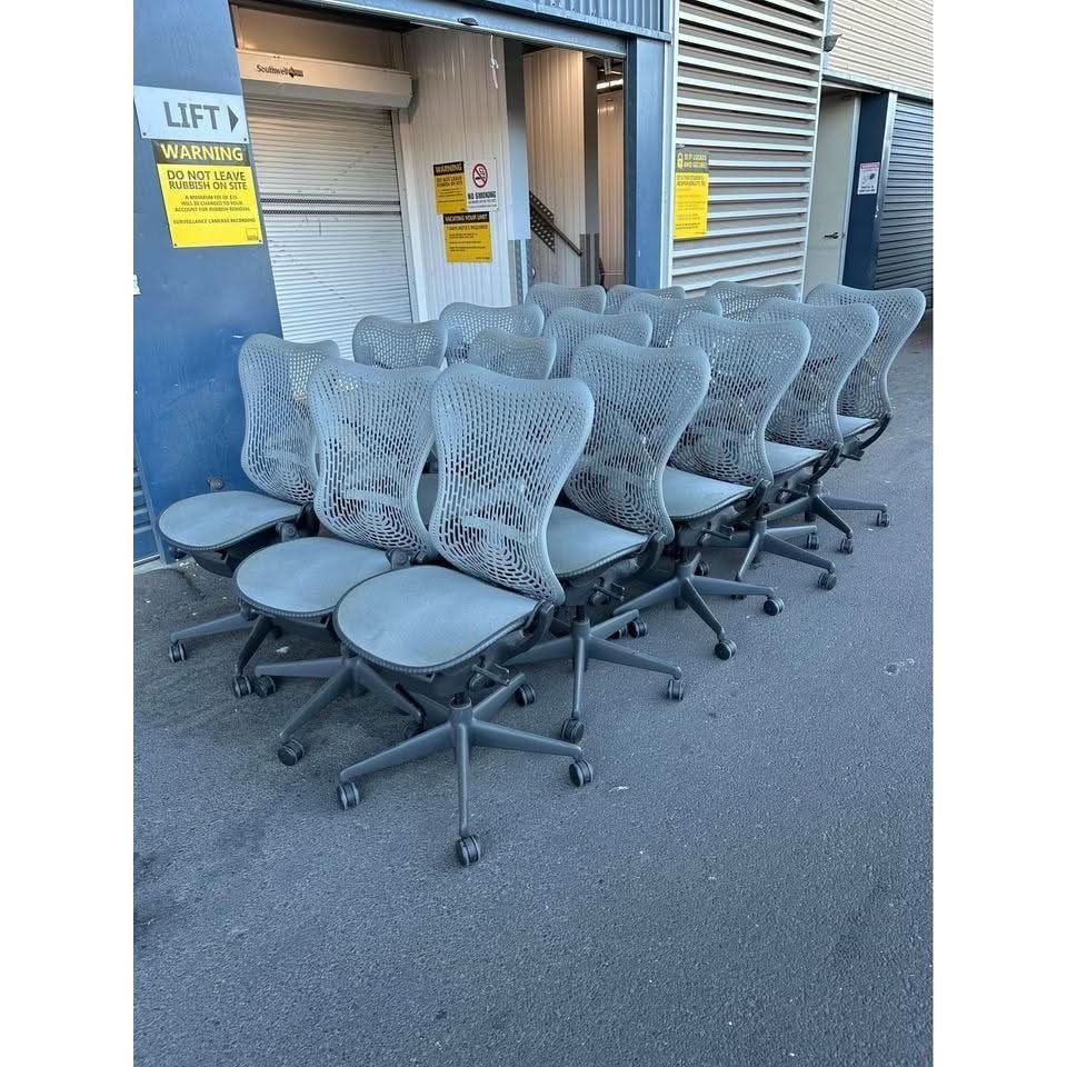 Herman Miller Mirra - Office Chair - No Arms - Grey - Back Tilt Lock - thegoodchairs