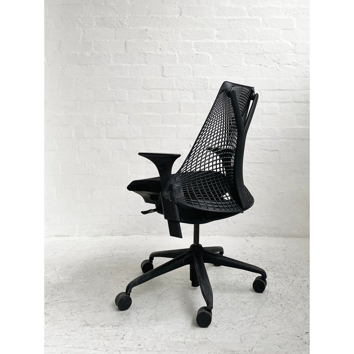 Herman Miller Sayl - ' ' Chair - thegoodchairs