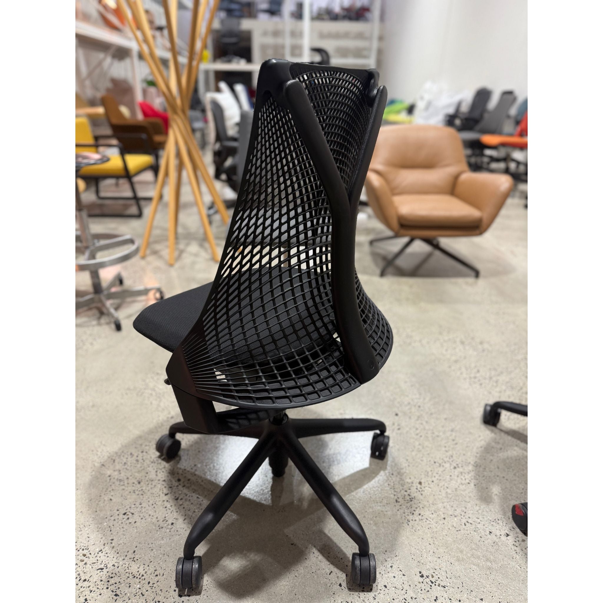 Herman Miller Sayl - Chairs. Ergonomic Design Yves Behar Switzerland - thegoodchairs