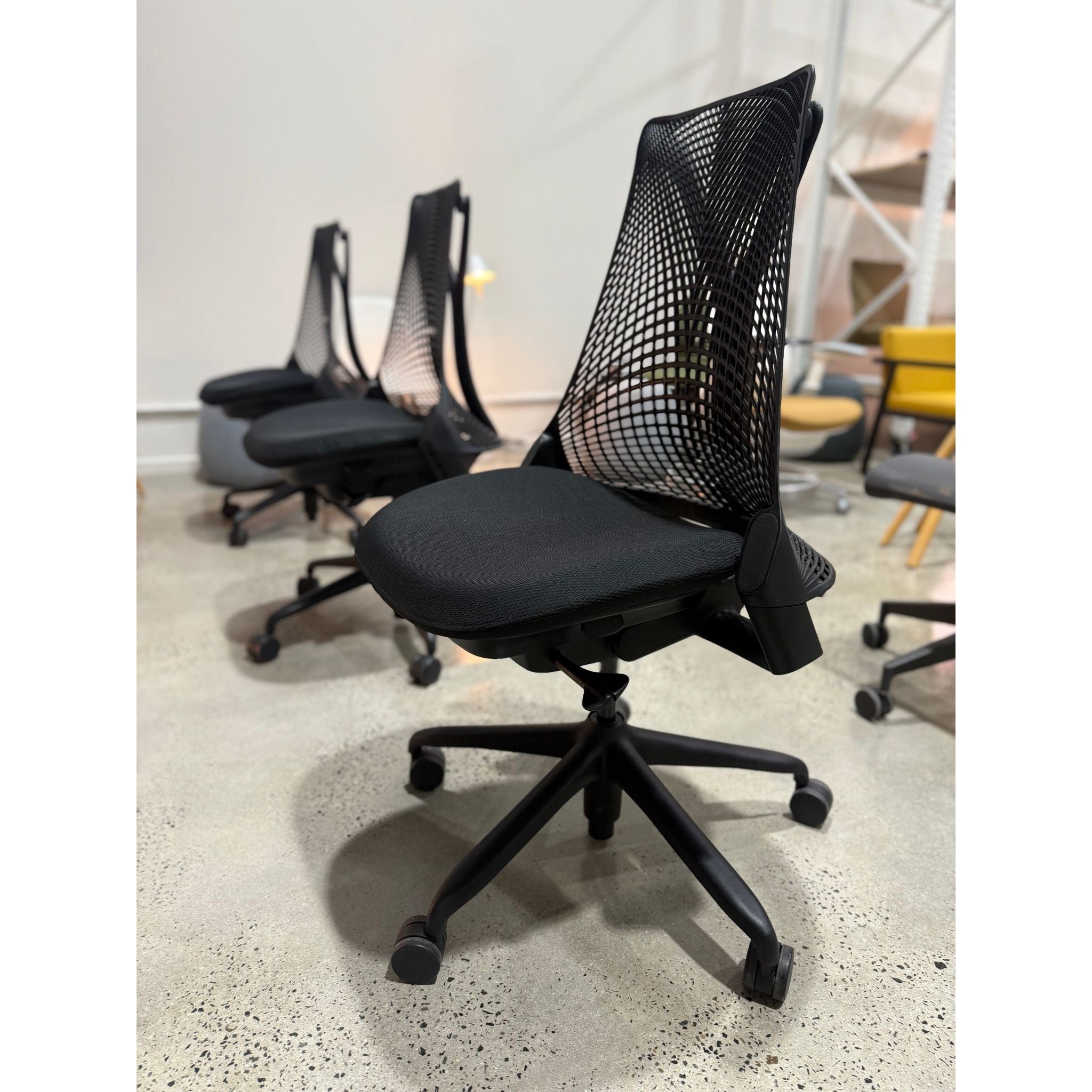 Herman Miller Sayl - Chairs. Ergonomic Design Yves Behar Switzerland - thegoodchairs