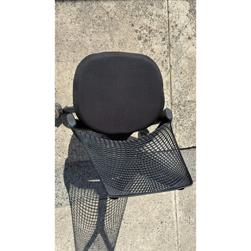 Herman Miller Sayl - No Arm - Black - thegoodchairs