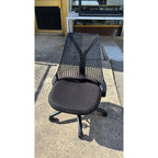 Herman Miller Sayl - No Arm - Black - thegoodchairs