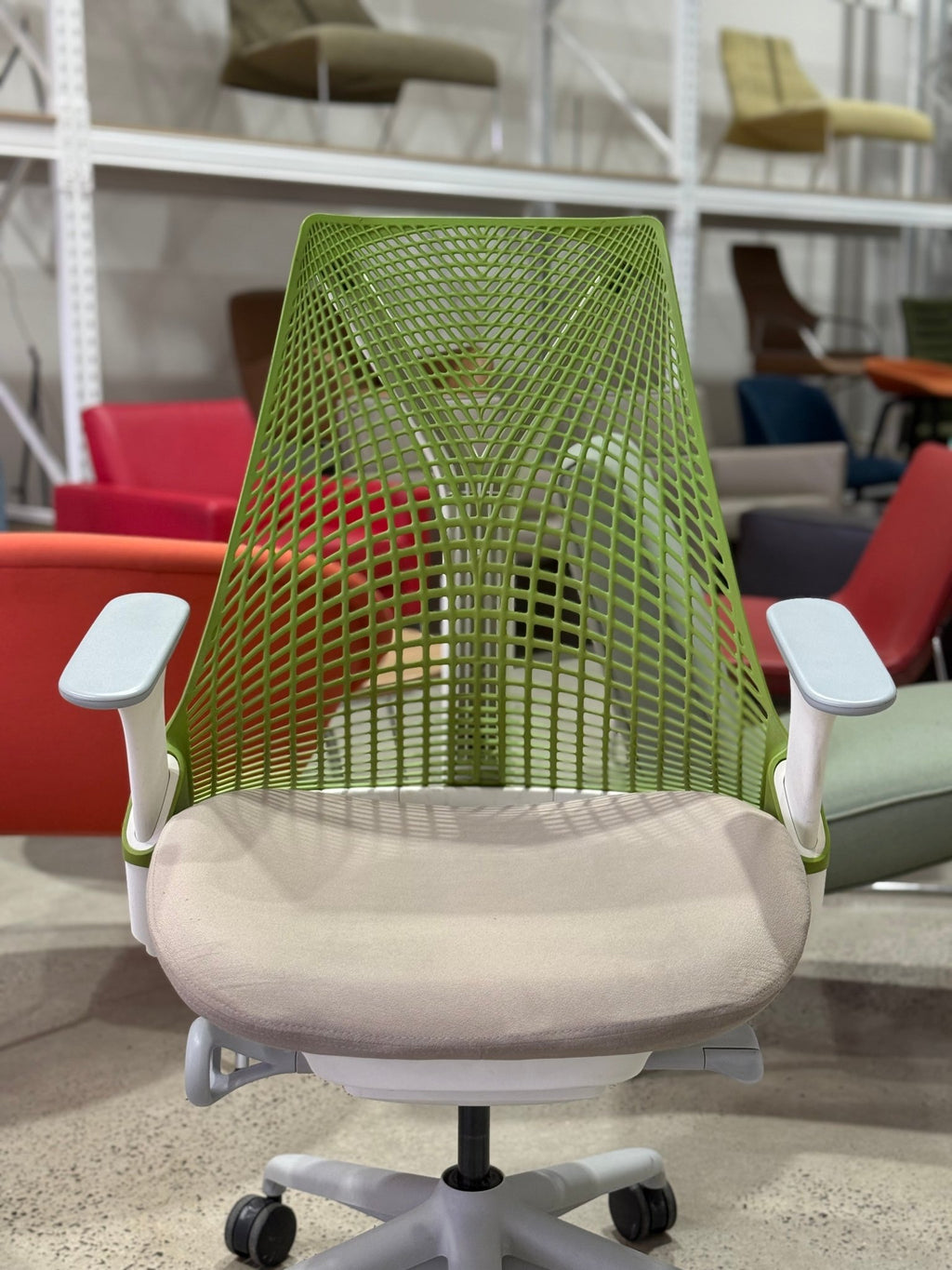 Herman Miller Sayl Task Chair, Green - thegoodchairs