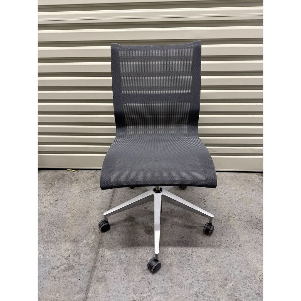 Herman Miller Setu - Chair - Armless / Graphite Grey - thegoodchairs