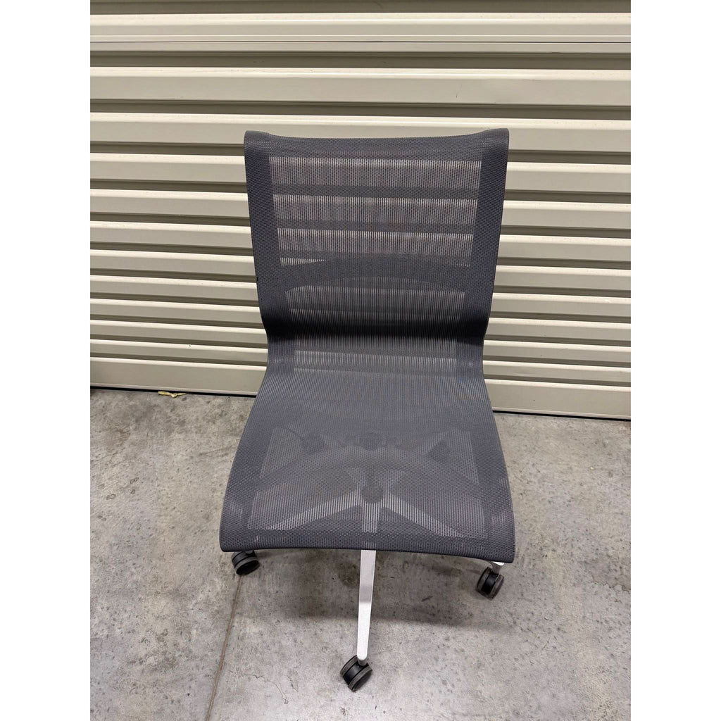 Herman Miller Setu - Chair - Armless / Graphite Grey - thegoodchairs