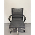 Herman Miller Setu - Chair - with Arms / Graphite Grey - thegoodchairs