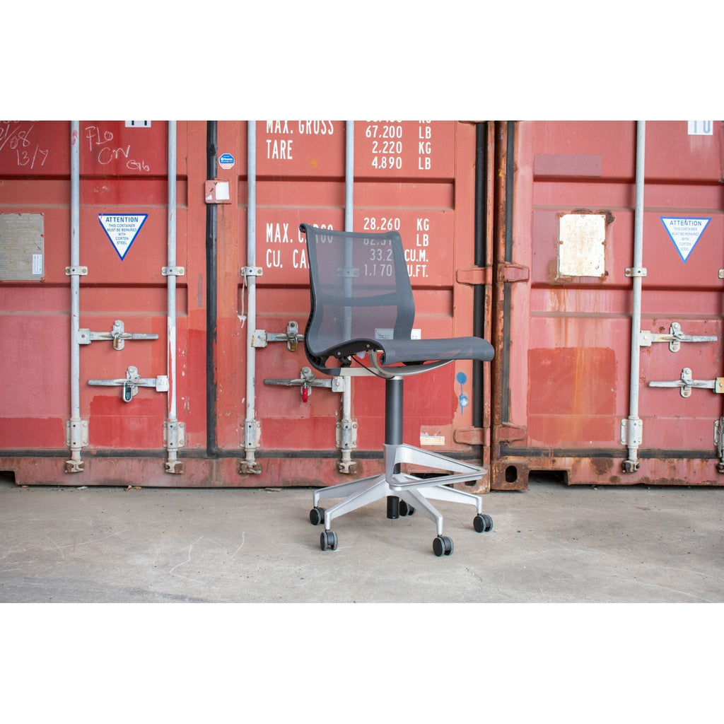 Herman Miller Setu - Stool - thegoodchairs