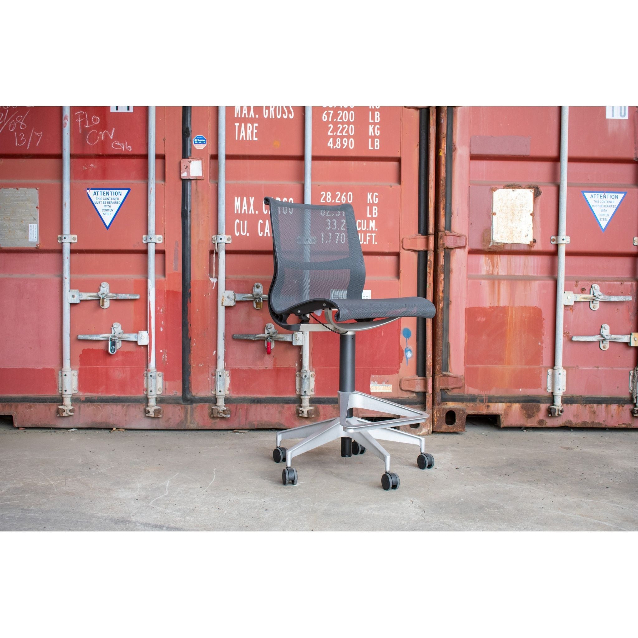 Herman Miller Setu - Stool - thegoodchairs