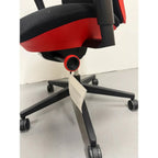 Herman Miller Vantum - x Logitech G Gaming Chair 2.0 - thegoodchairs