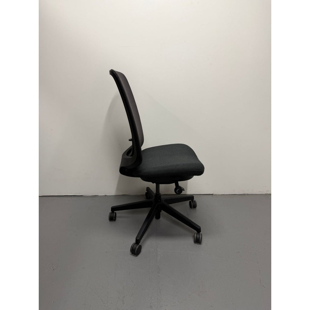 Herman Miller Verus - Suspension Back Task Chair - thegoodchairs