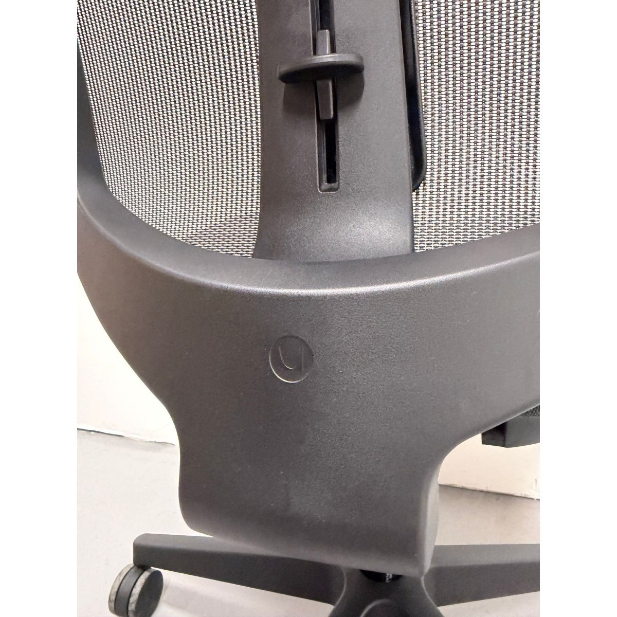 Herman Miller Verus - Suspension Back Task Chair - thegoodchairs