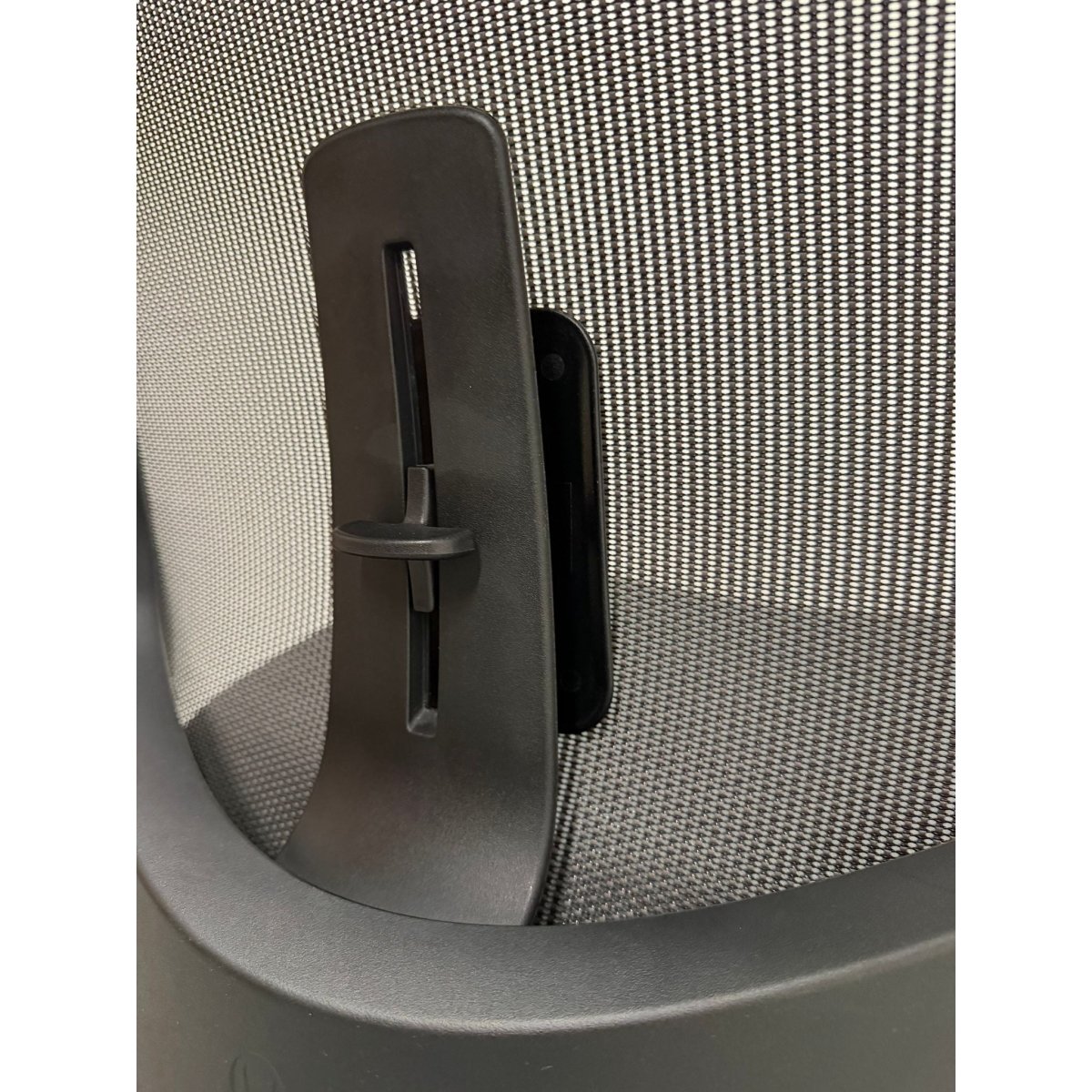 Herman Miller Verus - Suspension Back Task Chair - thegoodchairs
