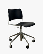 Howe 40/4 Swivel Chair by David - thegoodchairs