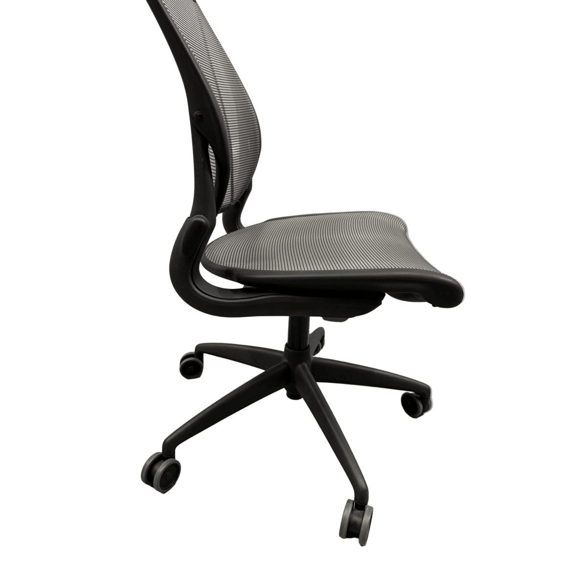 Humanscale Diffrient World - Office Chair - thegoodchairs