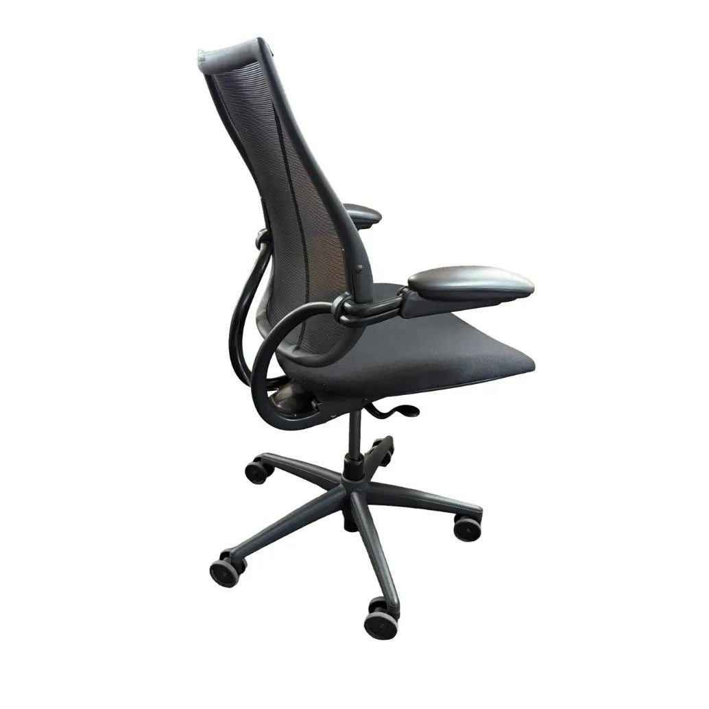 Humanscale Liberty - Chair with Arms - thegoodchairs