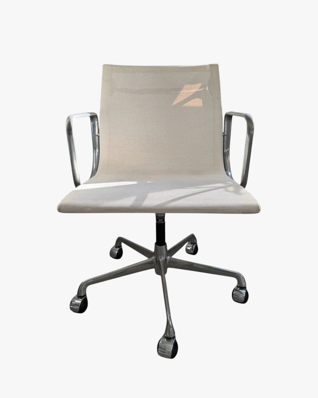 ICF Eames Aluminium Group Office Chair, White Mesh, Polished Aluminium - thegoodchairs