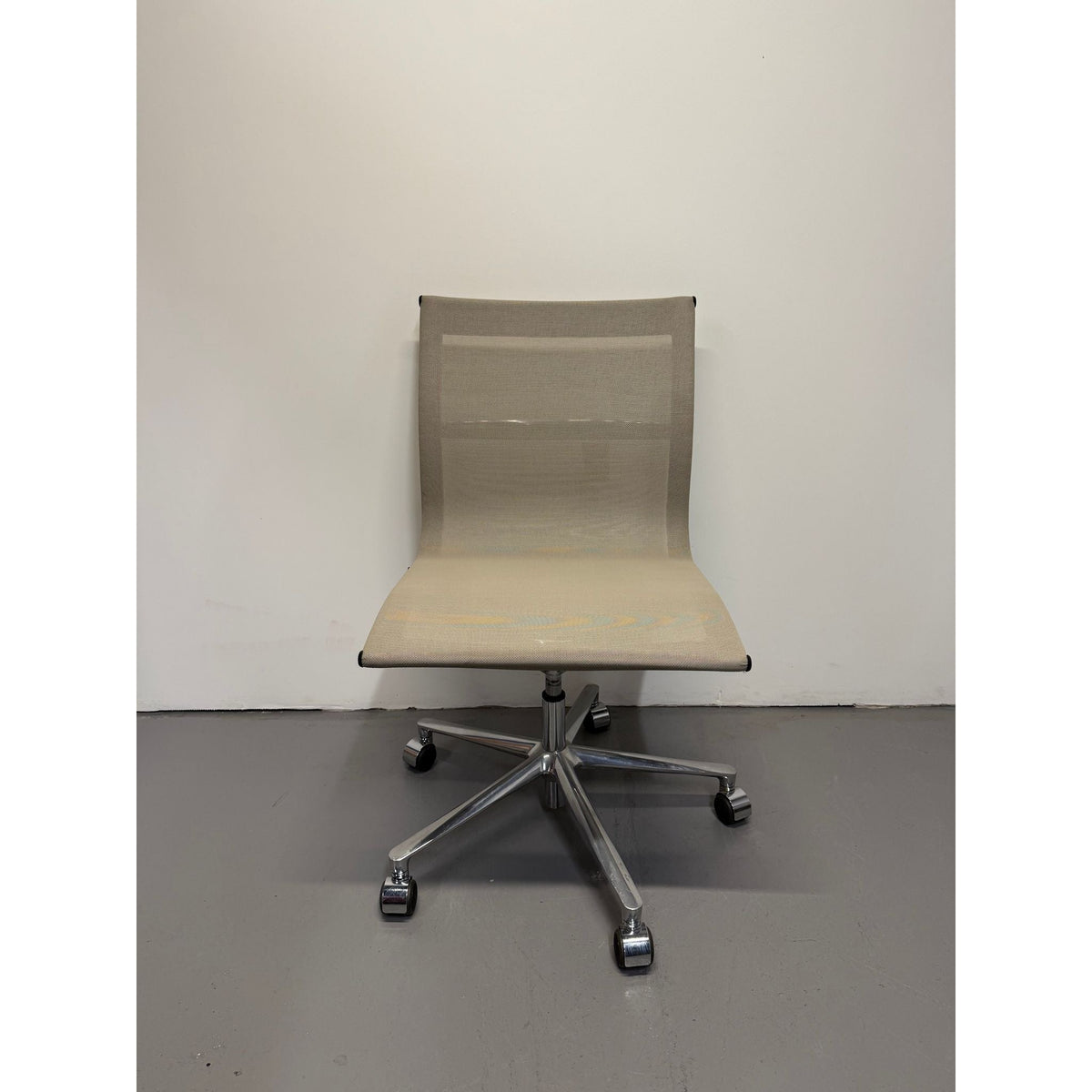 ICF Una Mesh Office Chair, Armless, Beige, Polished Aluminium - thegoodchairs