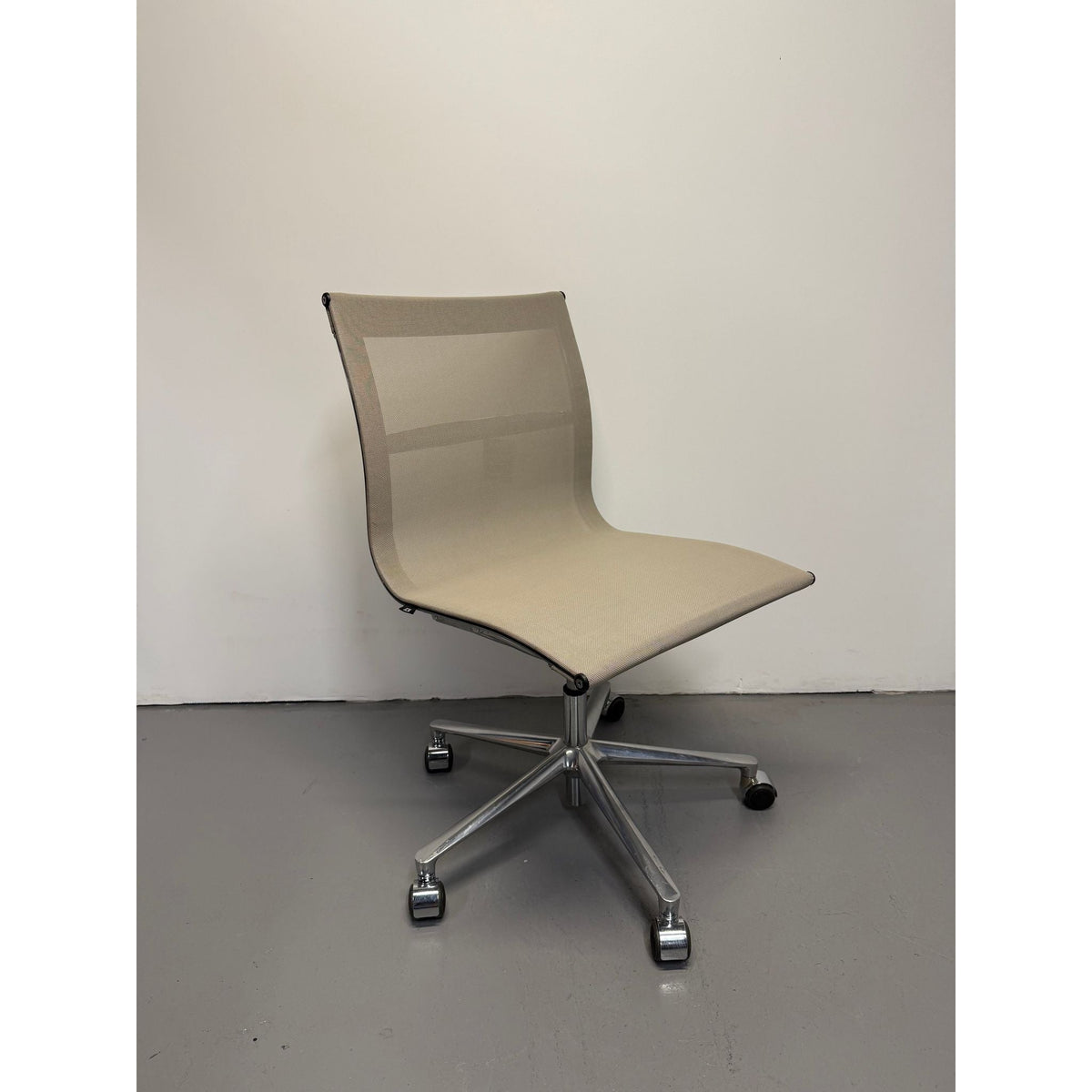 ICF Una Mesh Office Chair, Armless, Beige, Polished Aluminium - thegoodchairs