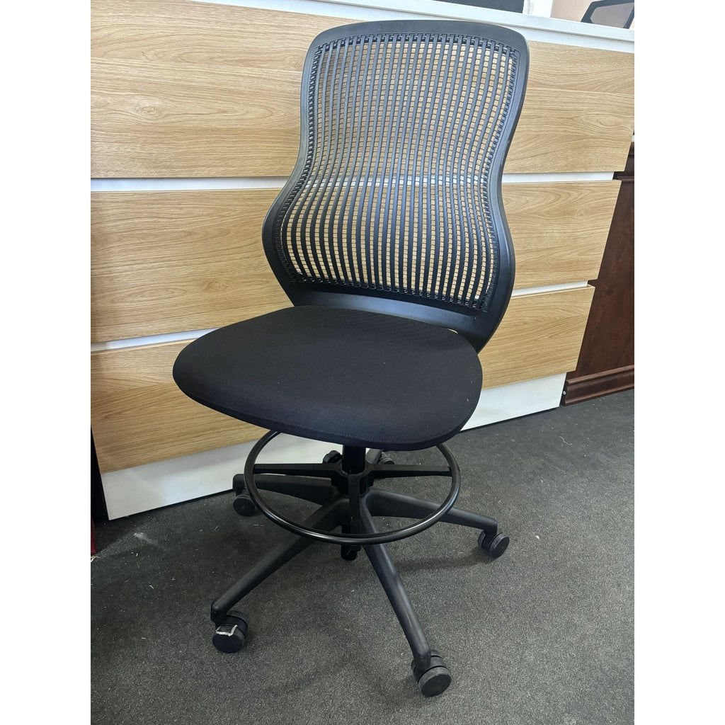 Knoll Regeneration - Formway / Generation and Chairs - thegoodchairs