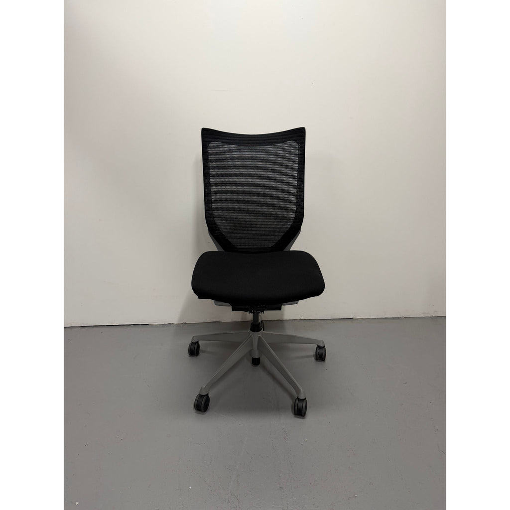 Okamura Baron Mesh Office Chair, Black, No Arms - thegoodchairs