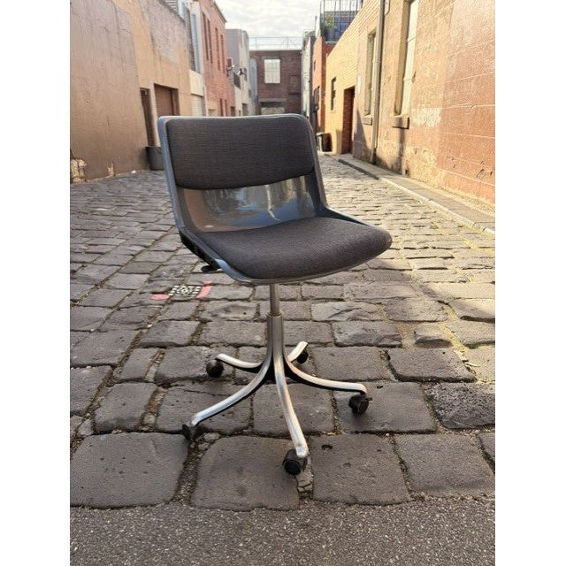 Osvaldo Borsani for Tecno Modus Chair – Grey - thegoodchairs