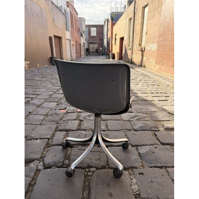 Osvaldo Borsani for Tecno Modus Chair – Grey - thegoodchairs