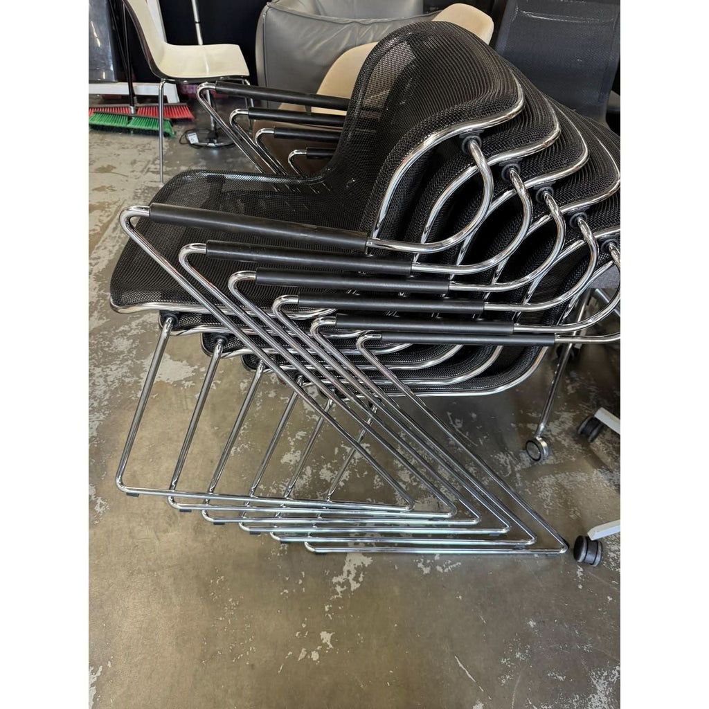 Penelope Chair by Charles Pollock - thegoodchairs