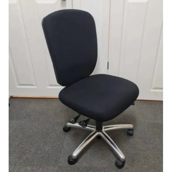 Schiavello Novetta Task Chair - thegoodchairs