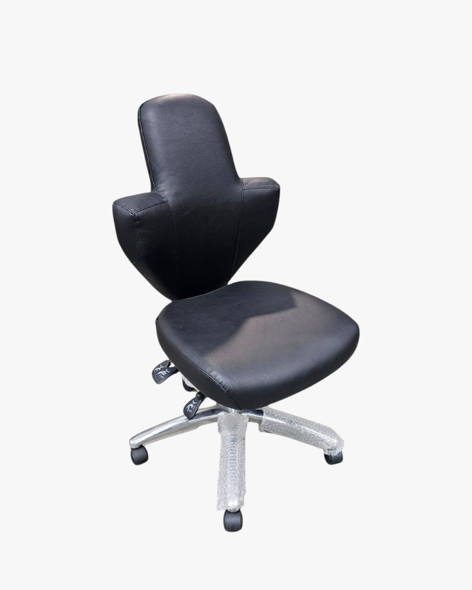 Siren Display Model Chair - thegoodchairs