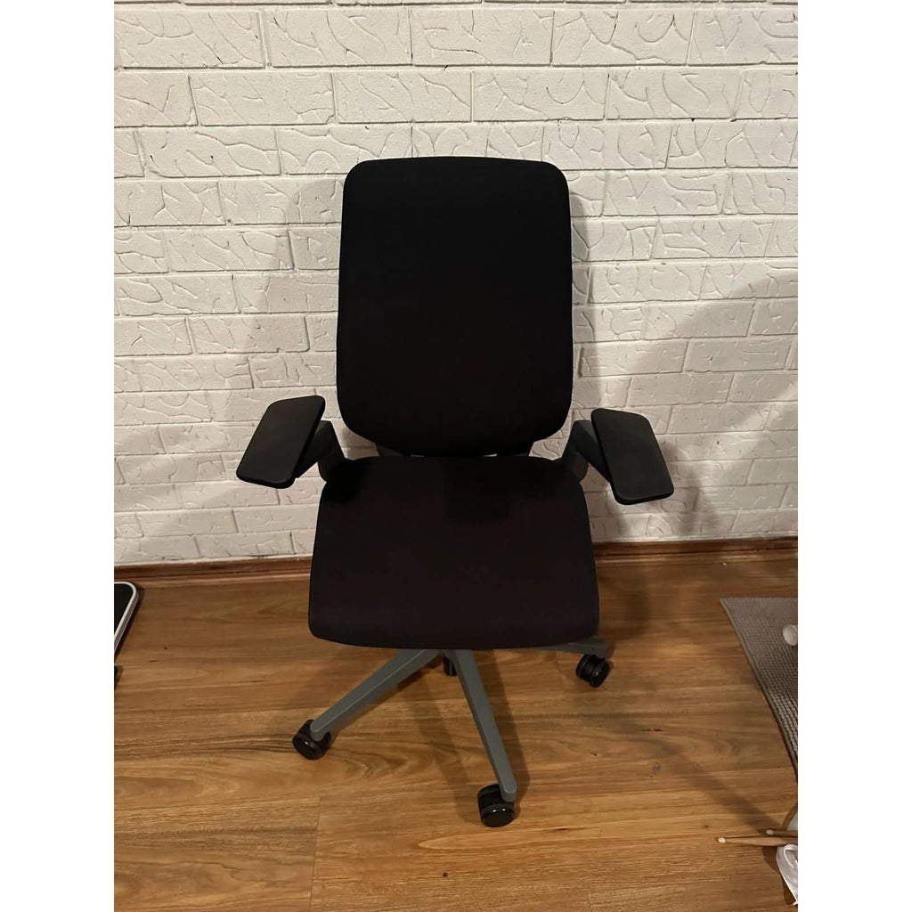 Steelcase Gesture - Chair - thegoodchairs