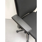 Steelcase Think - Boardroom / Meeting Chair - Fixed Arms | Black - thegoodchairs
