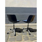 Tecno Mid Century SpA Modus Castor Chair in Navy Polyamide by Osvaldo Borsani, 1960s - thegoodchairs