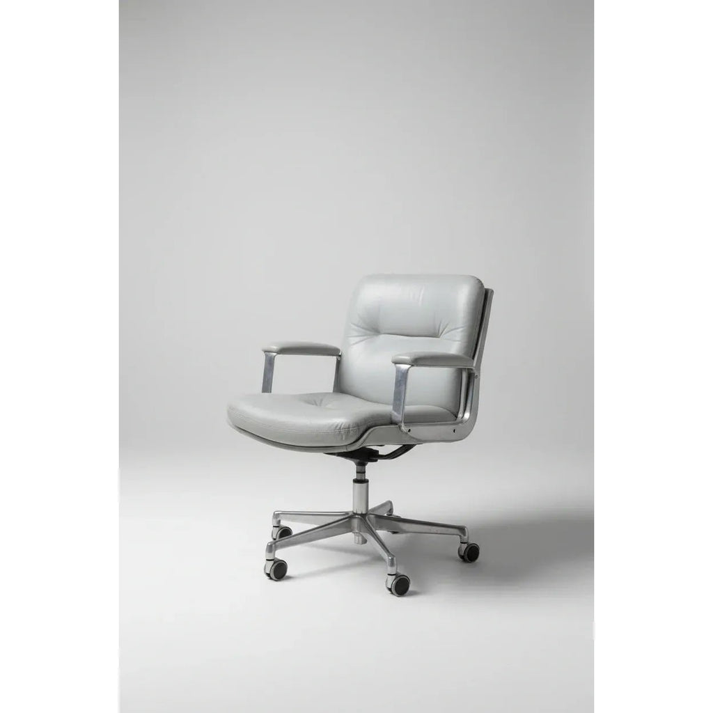 Tecno Osvaldo Borsani for P128 Office Chair, Late 1960s, Early 1970s, Light Grey Italian Leather - thegoodchairs