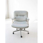 Tecno Osvaldo Borsani for P128 Office Chair, Late 1960s, Early 1970s, Light Grey Italian Leather - thegoodchairs