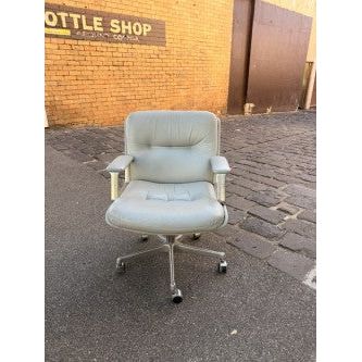 Tecno Osvaldo Borsani for P128 Office Chair, Late 1960s, Early 1970s, Light Grey Italian Leather - thegoodchairs