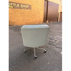 Tecno Osvaldo Borsani for P128 Office Chair, Late 1960s, Early 1970s, Light Grey Italian Leather - thegoodchairs