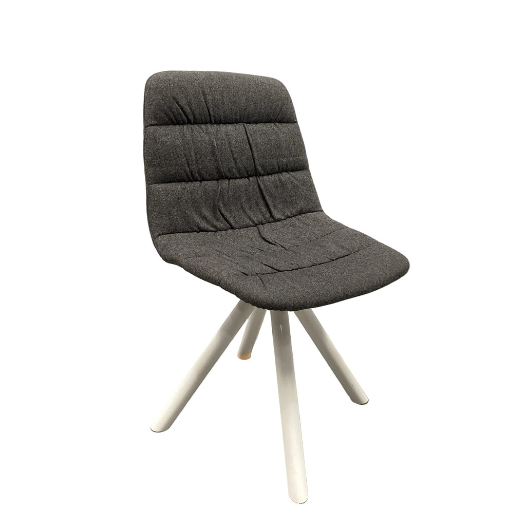 Viccarbe Marten Swivel Chair, Grey - thegoodchairs