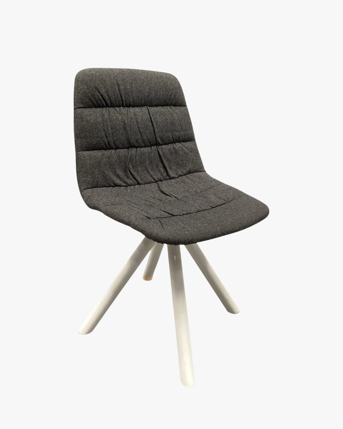 Viccarbe Marten Swivel Chair, Grey - thegoodchairs