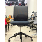 Vitra ID Mesh Task Chair, Black, Armless - thegoodchairs