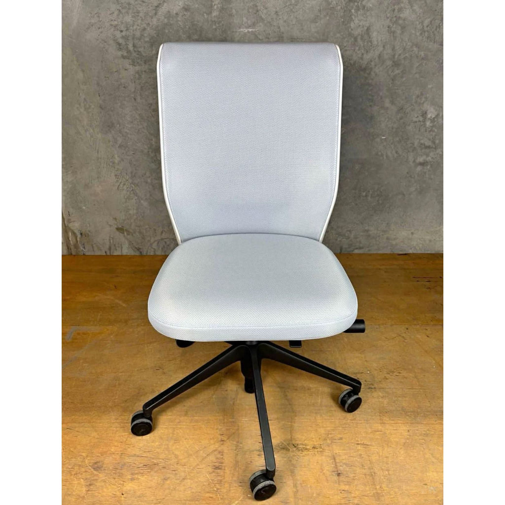 Vitra ID Soft - Citterio Meeting Chair - thegoodchairs