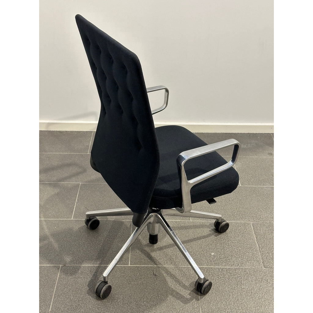 Vitra ID Trim - Chair Alloy, 2010/2021 - thegoodchairs