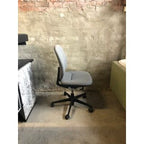 Vitra Meda 2 - Buddy Office Chair - thegoodchairs