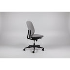 Vitra Meda 2 - Buddy Office Chair - thegoodchairs