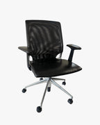 Vitra Meda 2 - Chair - thegoodchairs